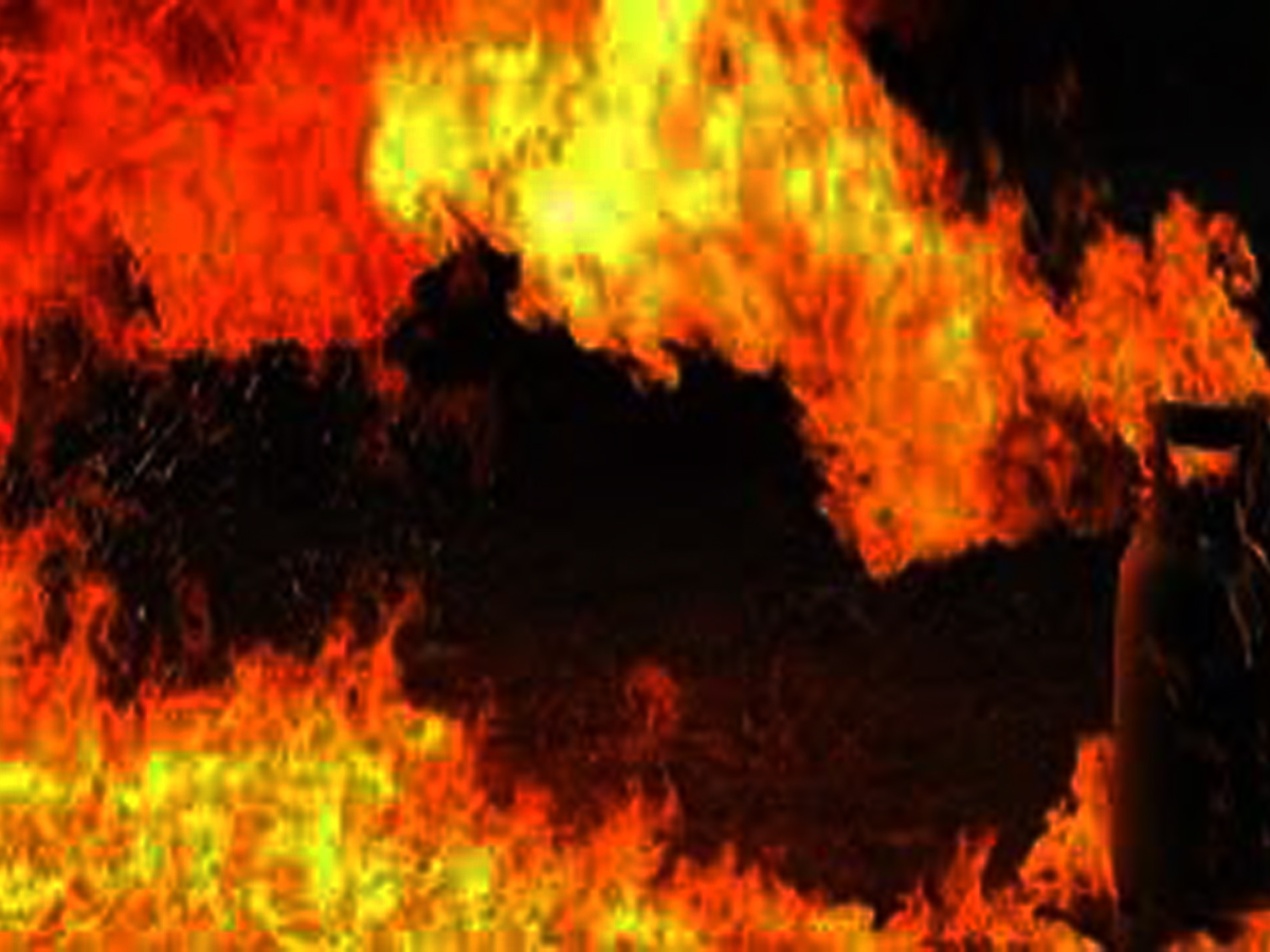 গাজীপুরে গ্যাস সিলিন্ডার বিস্ফোরণে দগ্ধ ৩০